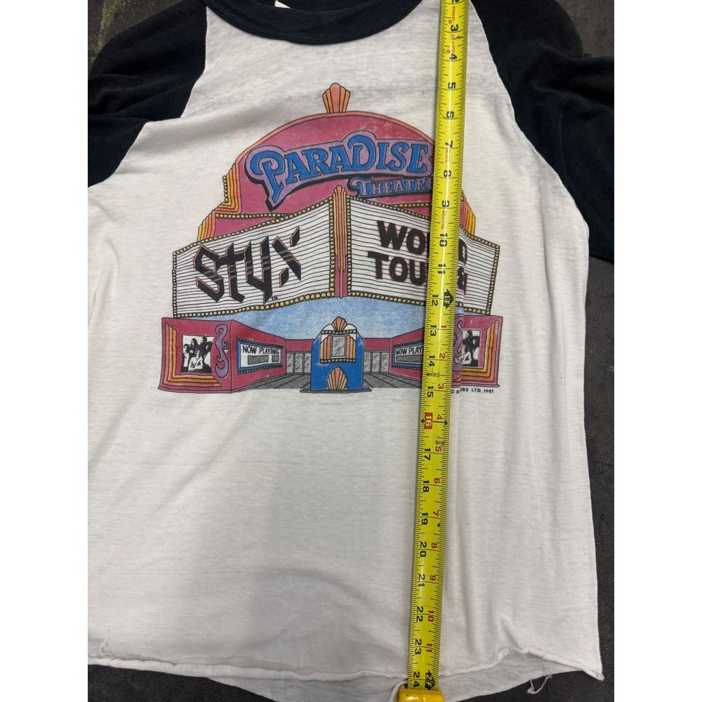 Vintage Styx Paradise Theatre 1981 World Tour Shirt Raglan 3/4 Sleeve Rock Tee - Picture 5 of 6